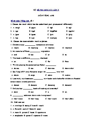 Bộ đề thi học kì 1 môn Tiếng Anh Lớp 7